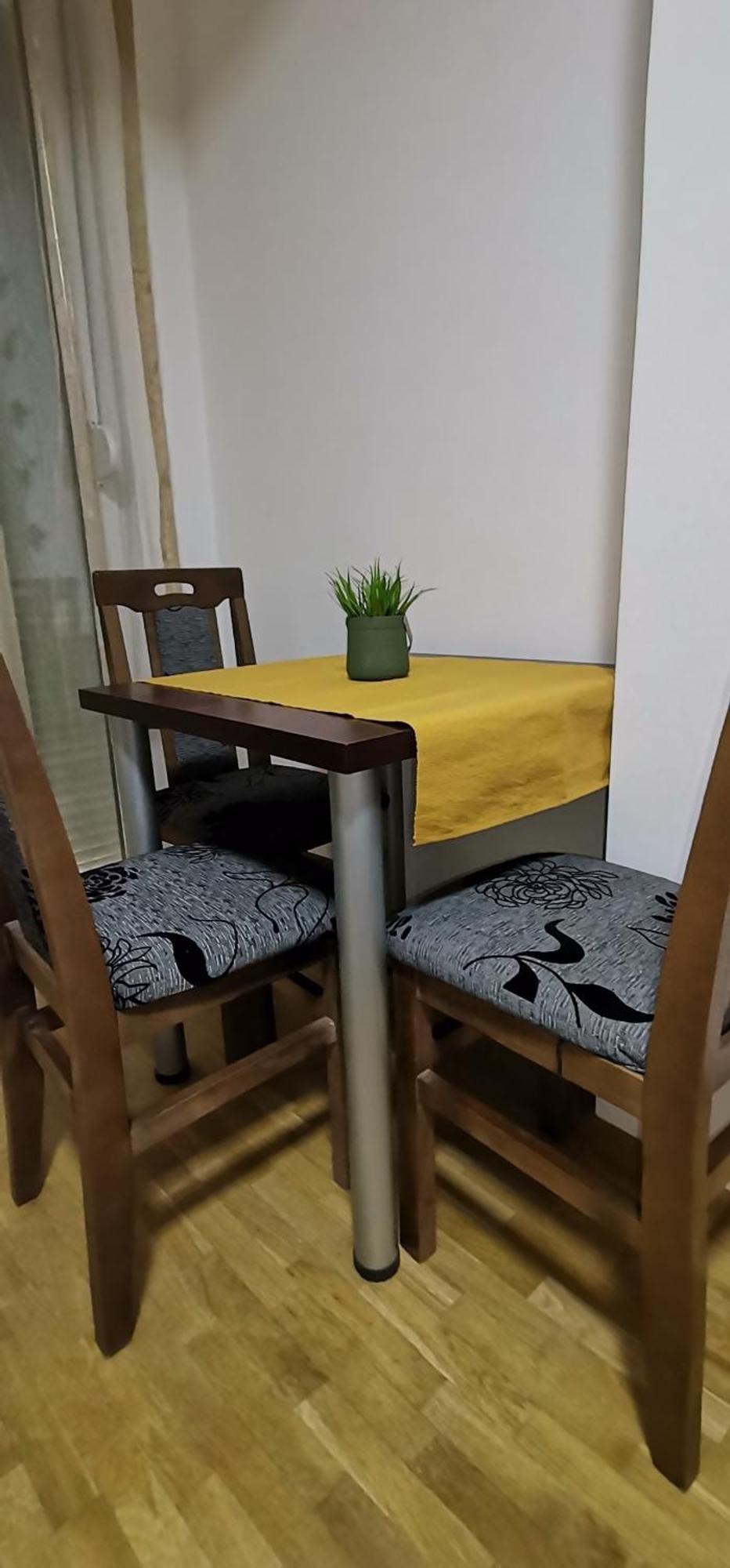 Center Apartment Delfina Ohrid Bagian luar foto