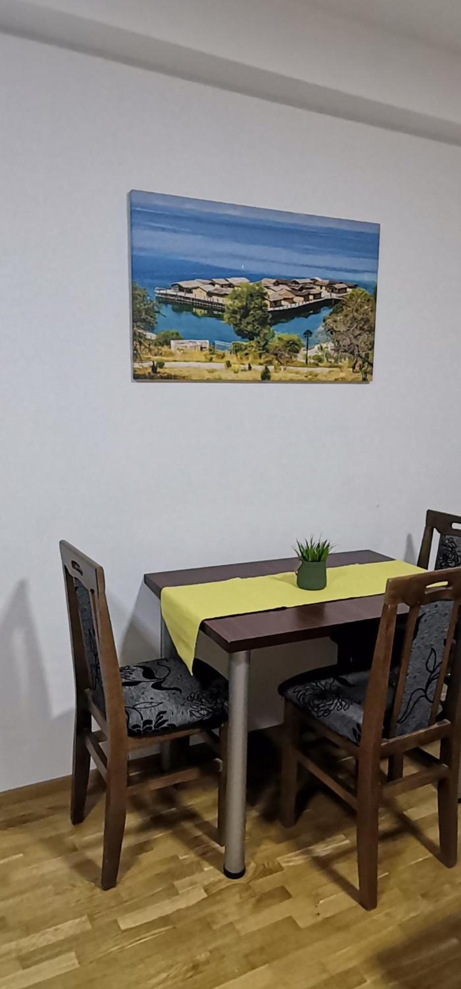 Center Apartment Delfina Ohrid Ruang foto